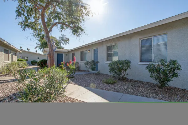 $1,599 | 3402 North 32nd Street, Unit 129, Phoenix, AZ 85018