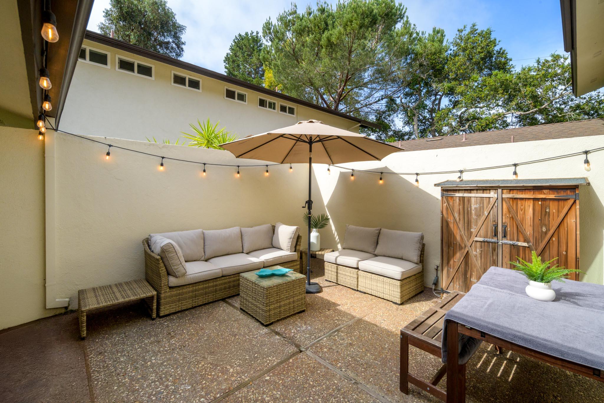 851 Cieneguitas Road Santa Barbara, CA 93110 - Photo 5 of 17 Patio of dining area