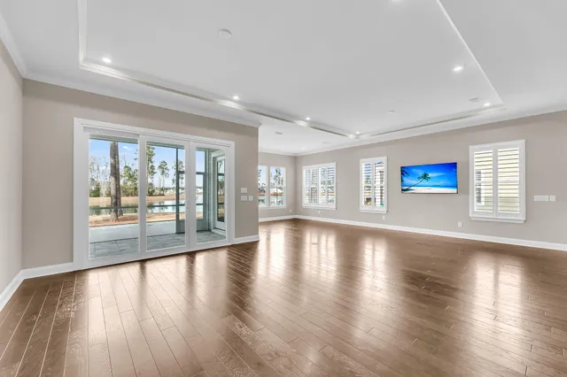 $824,900 | 327 Tupelo Lake Drive, Summerville, SC 29486