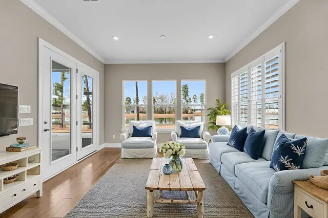 $824,900 | 327 Tupelo Lake Drive, Summerville, SC 29486