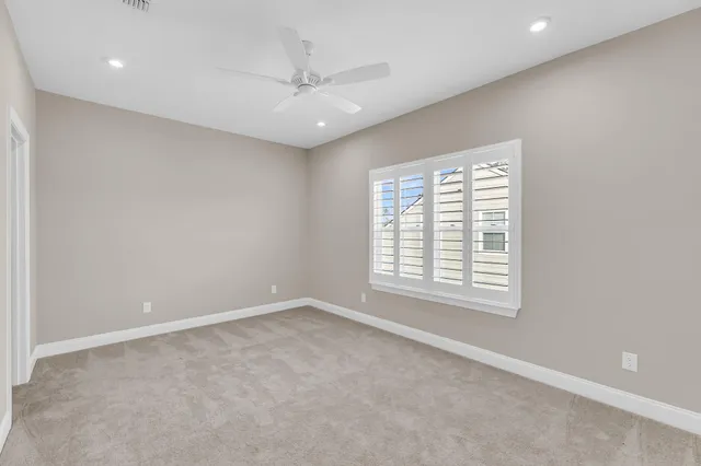 $824,900 | 327 Tupelo Lake Drive, Summerville, SC 29486