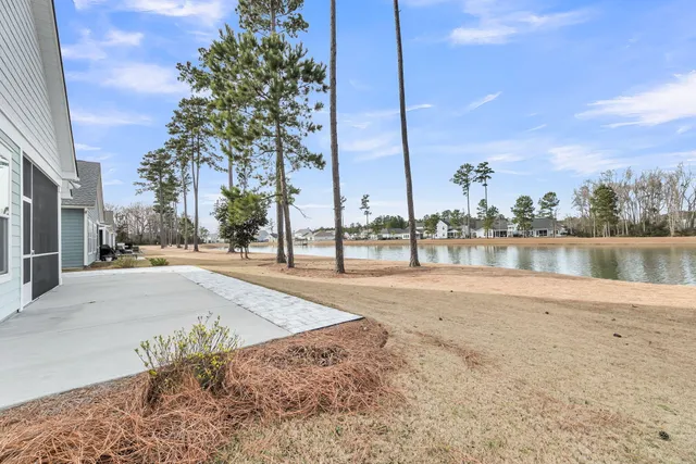 $824,900 | 327 Tupelo Lake Drive, Summerville, SC 29486