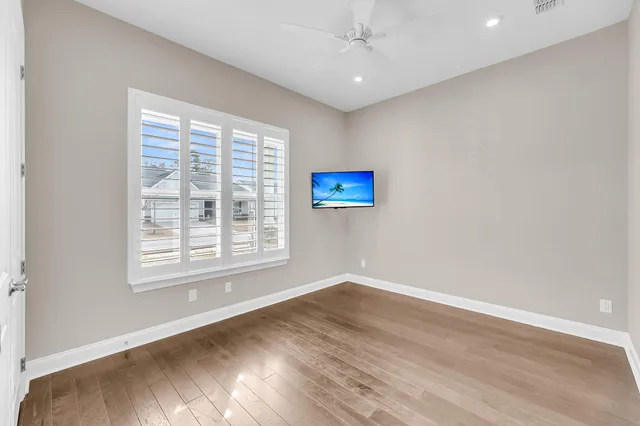 $824,900 | 327 Tupelo Lake Drive, Summerville, SC 29486