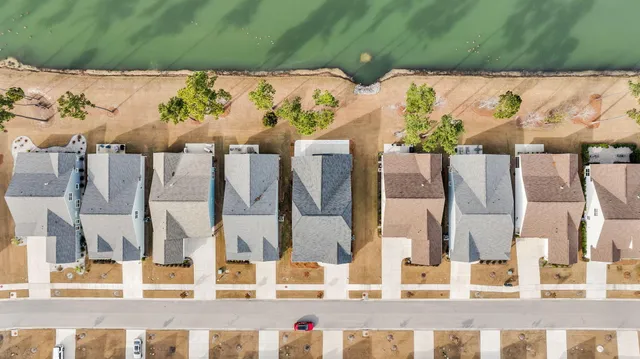 $824,900 | 327 Tupelo Lake Drive, Summerville, SC 29486