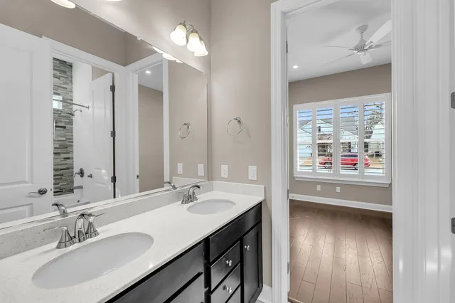 $824,900 | 327 Tupelo Lake Drive, Summerville, SC 29486