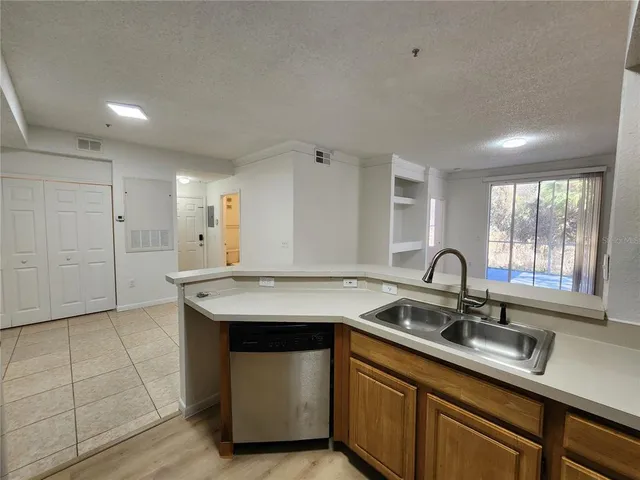 $1,800 | 13037 Mulberry Park Drive, Unit 517, Orlando, FL 32821