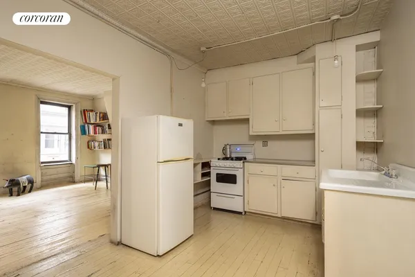 $6,500,000 | 7 Bleecker Street | NoHo