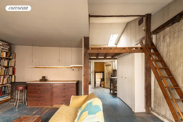 $6,500,000 | 7 Bleecker Street | NoHo