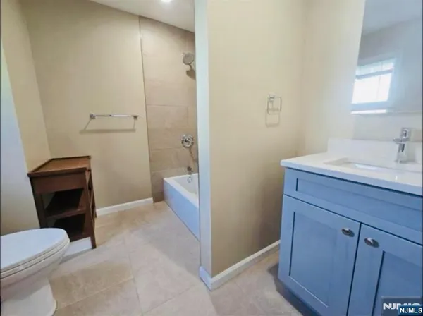$5,000 | 18 Adams Terrace, Unit A, Clifton, NJ 07013