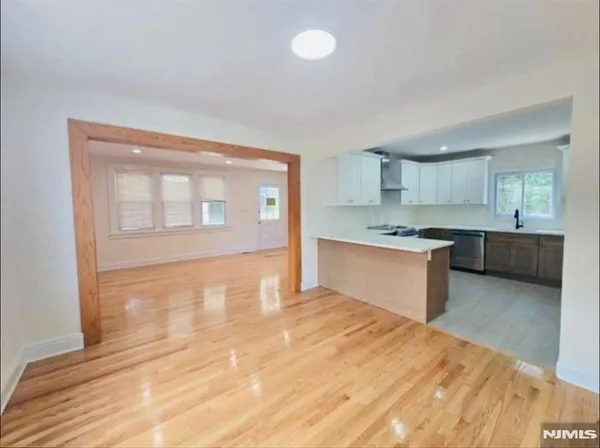 $5,000 | 18 Adams Terrace, Unit A, Clifton, NJ 07013