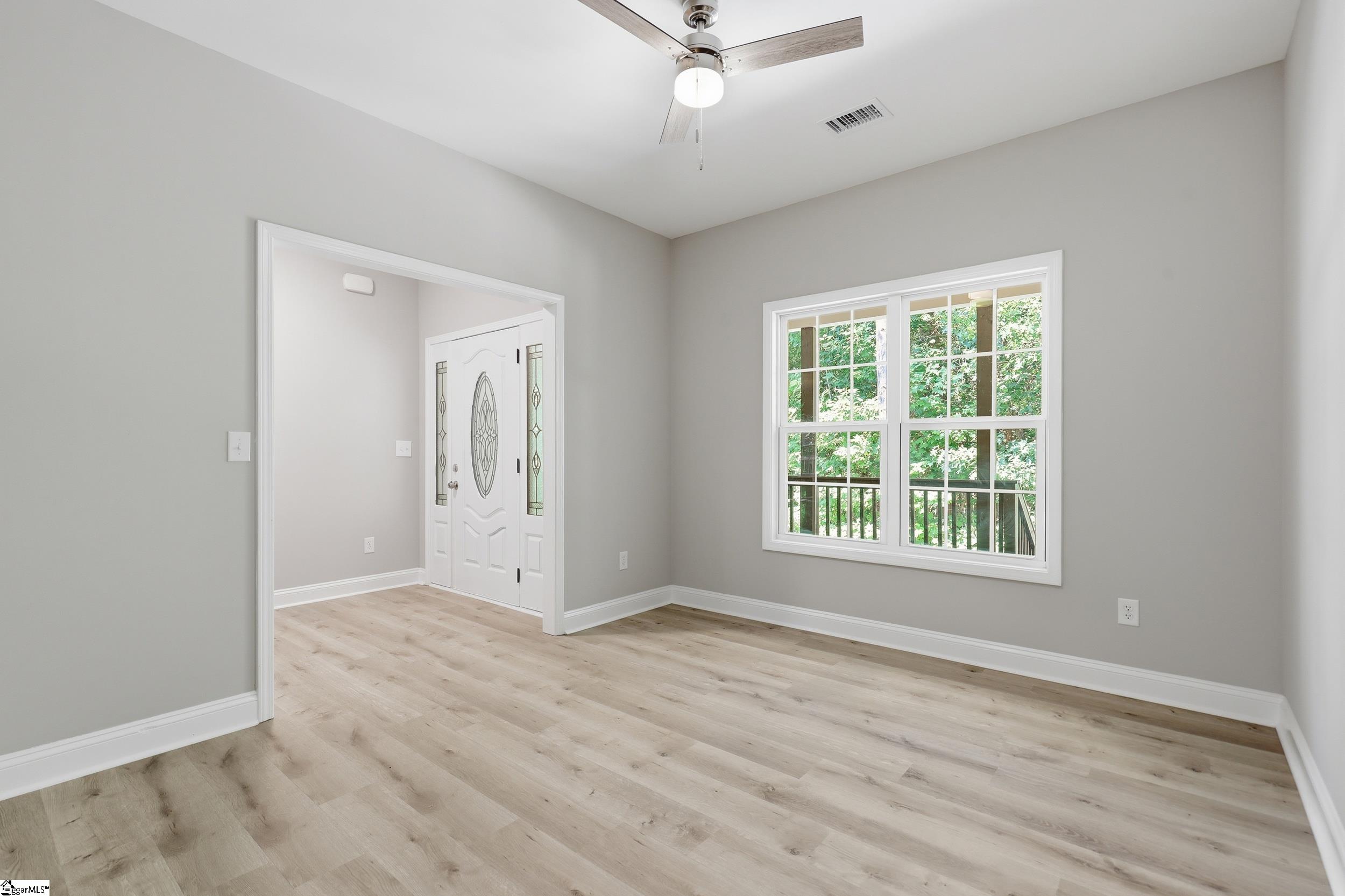 146 Windmont Road Pickens, SC 29671 - Photo 13 of 39