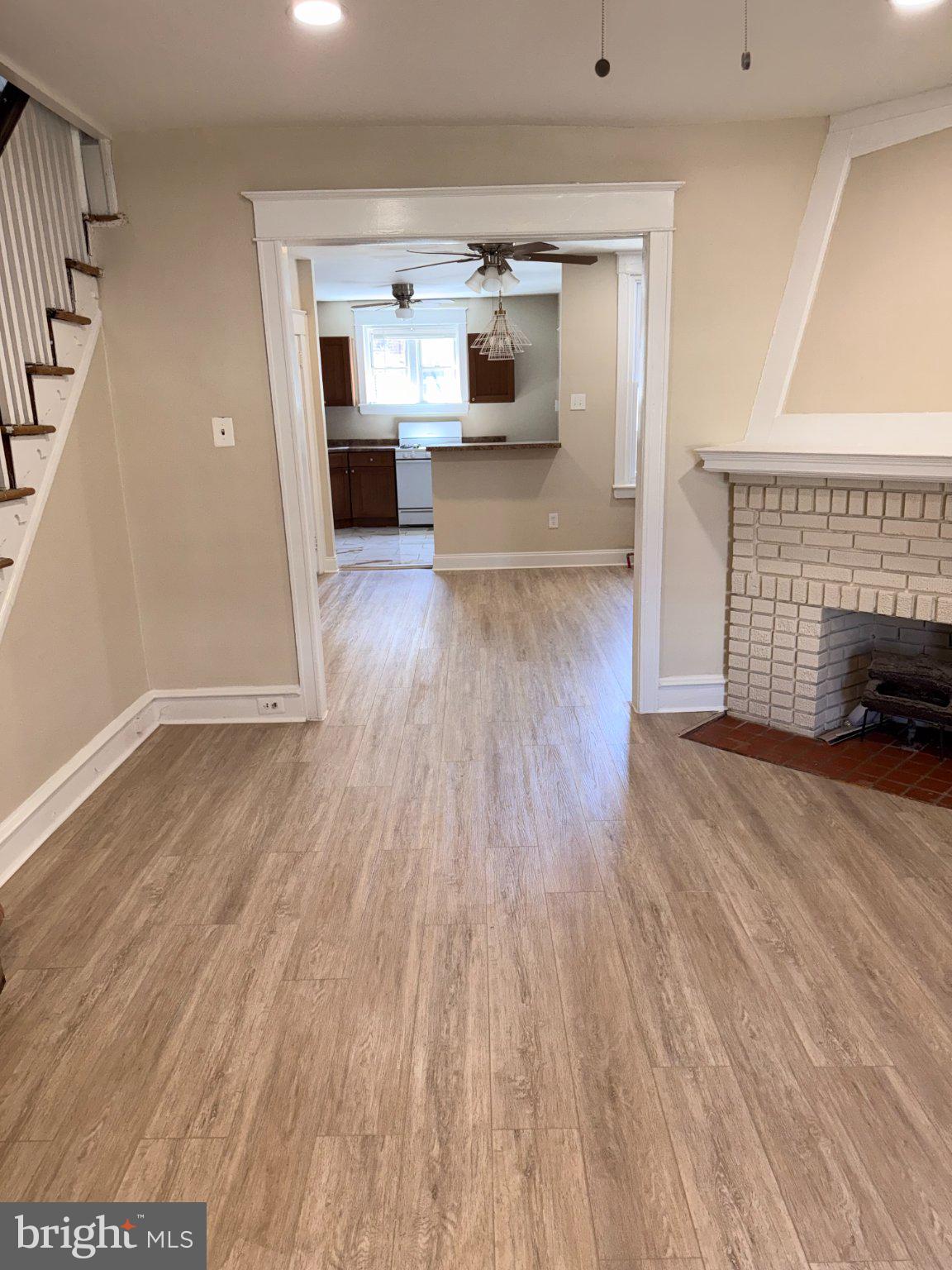 5842 Brush Road Philadelphia, PA 19138 - Photo 4 of 26 Gallery Image 4
