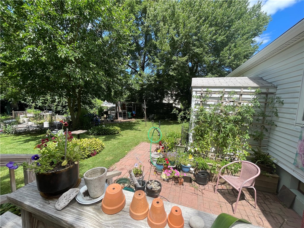 16 Overhill Road Warren, RI 02885 - Photo 10 of 49 Patio and yard