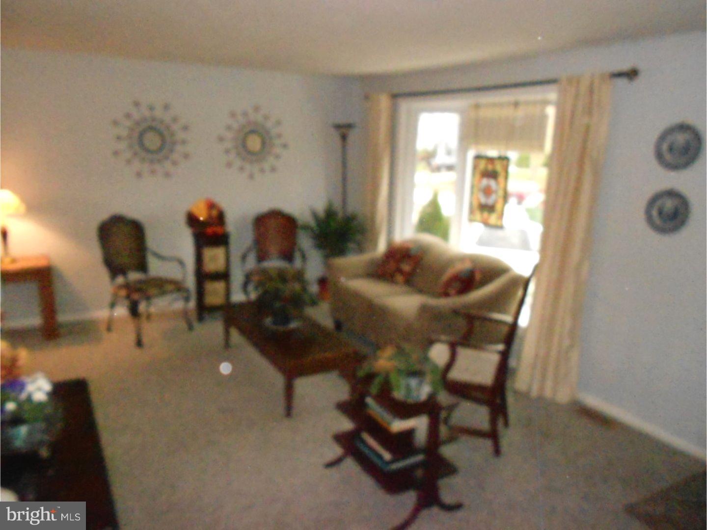 9 Raleigh Lane Marlton, NJ 08053 - Photo 6 of 22 Living Room
