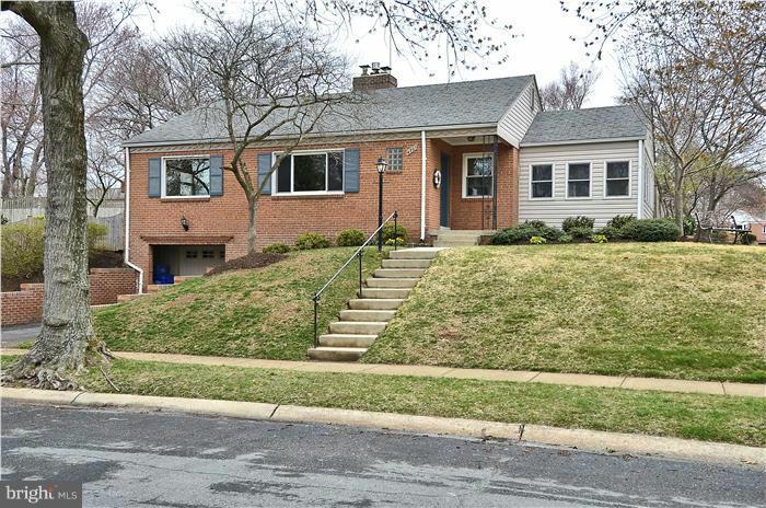 4501 Edgefield Road Kensington, MD 20895 - Photo 1 of 18 Exterior (Front)