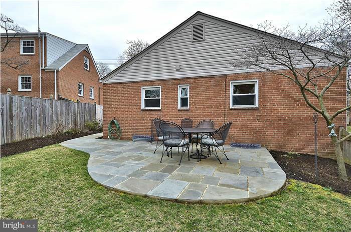 4501 Edgefield Road Kensington, MD 20895 - Photo 18 of 18 Patio