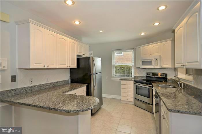 4501 Edgefield Road Kensington, MD 20895 - Photo 7 of 18 Kitchen