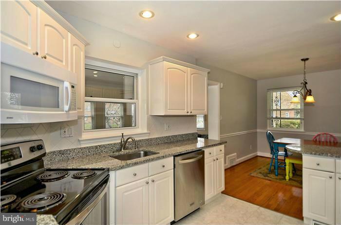 4501 Edgefield Road Kensington, MD 20895 - Photo 8 of 18 Kitchen