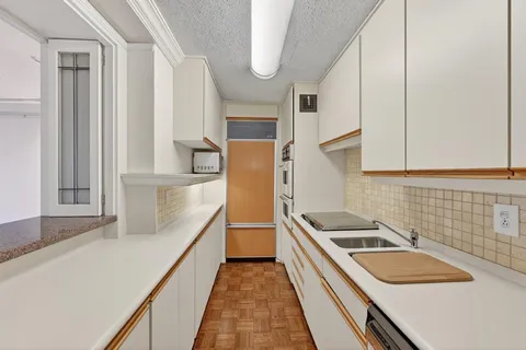 $189,000 | 3883 Turtle Creek Boulevard, Unit 2308, Dallas, TX 75219