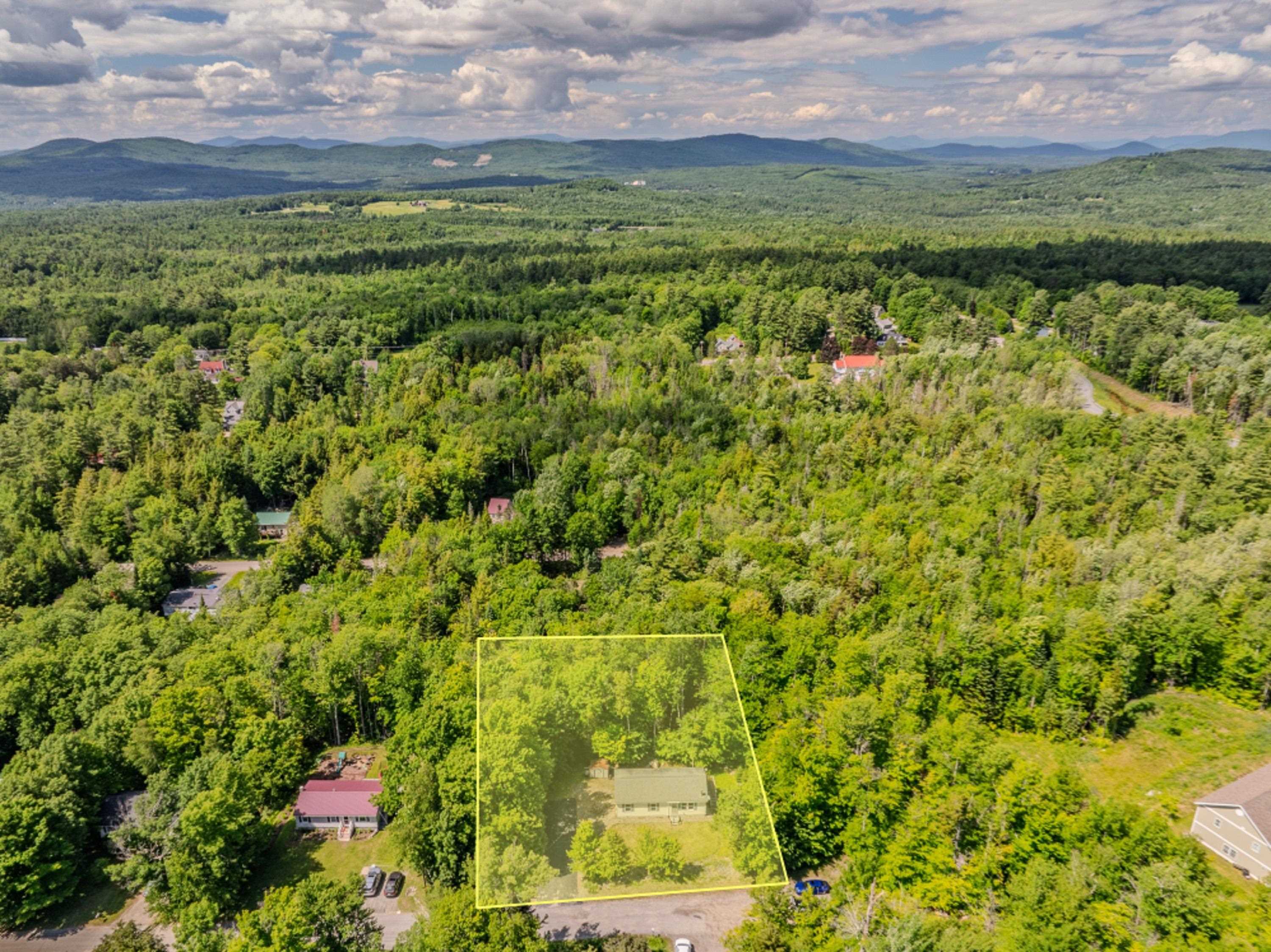 159 James Street Bethlehem, NH 03574 - Photo 41 of 46 Gallery Image 41