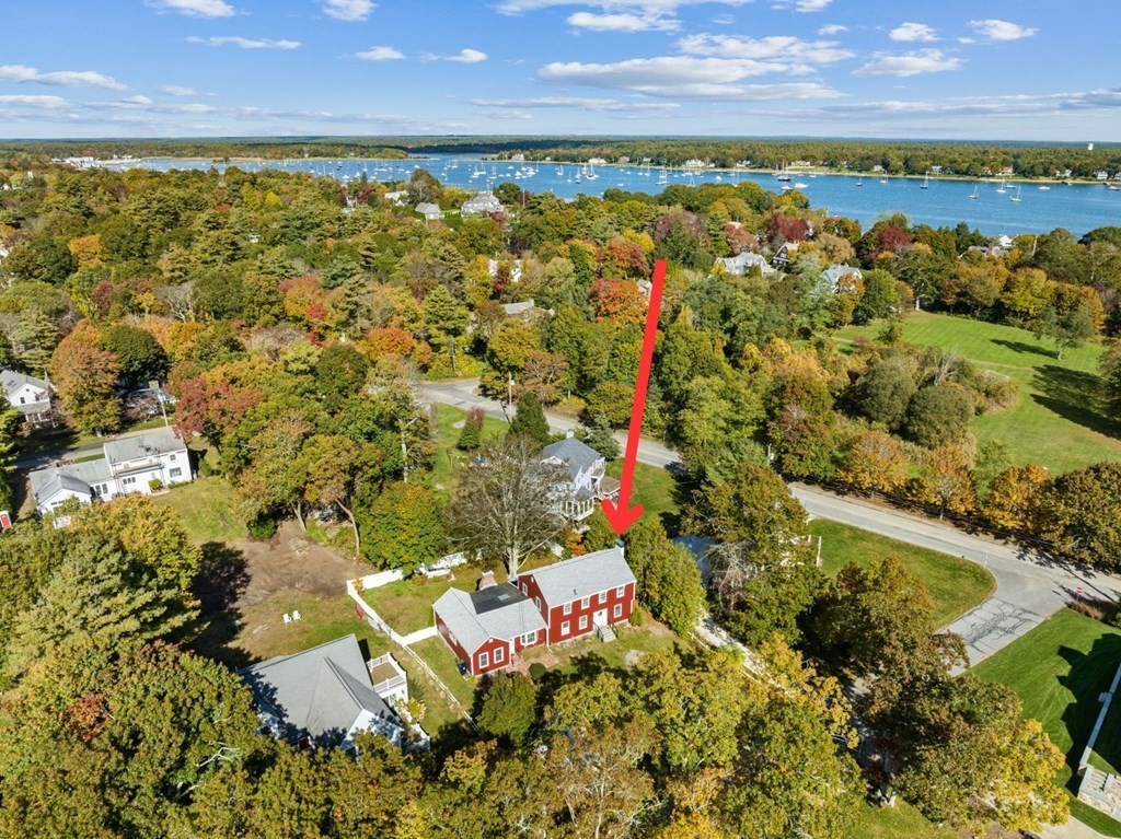 view of city and green space