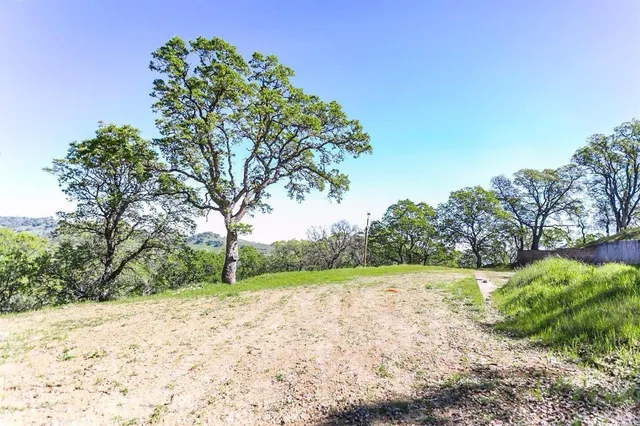 $249,000 | 6953 La Vera Court, Vacaville, CA 95688