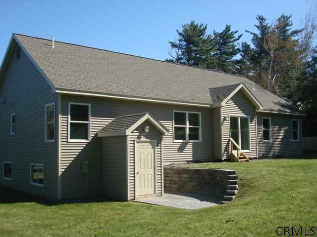 5 Friar Tuck Road Albany, NY 12203 - Photo 2 of 3 Photo 2