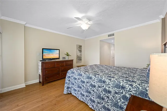 $329,900 | 3400 Cove Cay Drive, Unit 7C, Clearwater, FL 33760