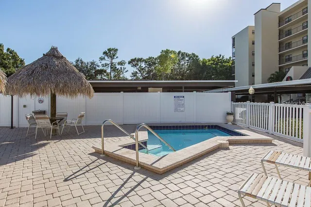 $329,900 | 3400 Cove Cay Drive, Unit 7C, Clearwater, FL 33760