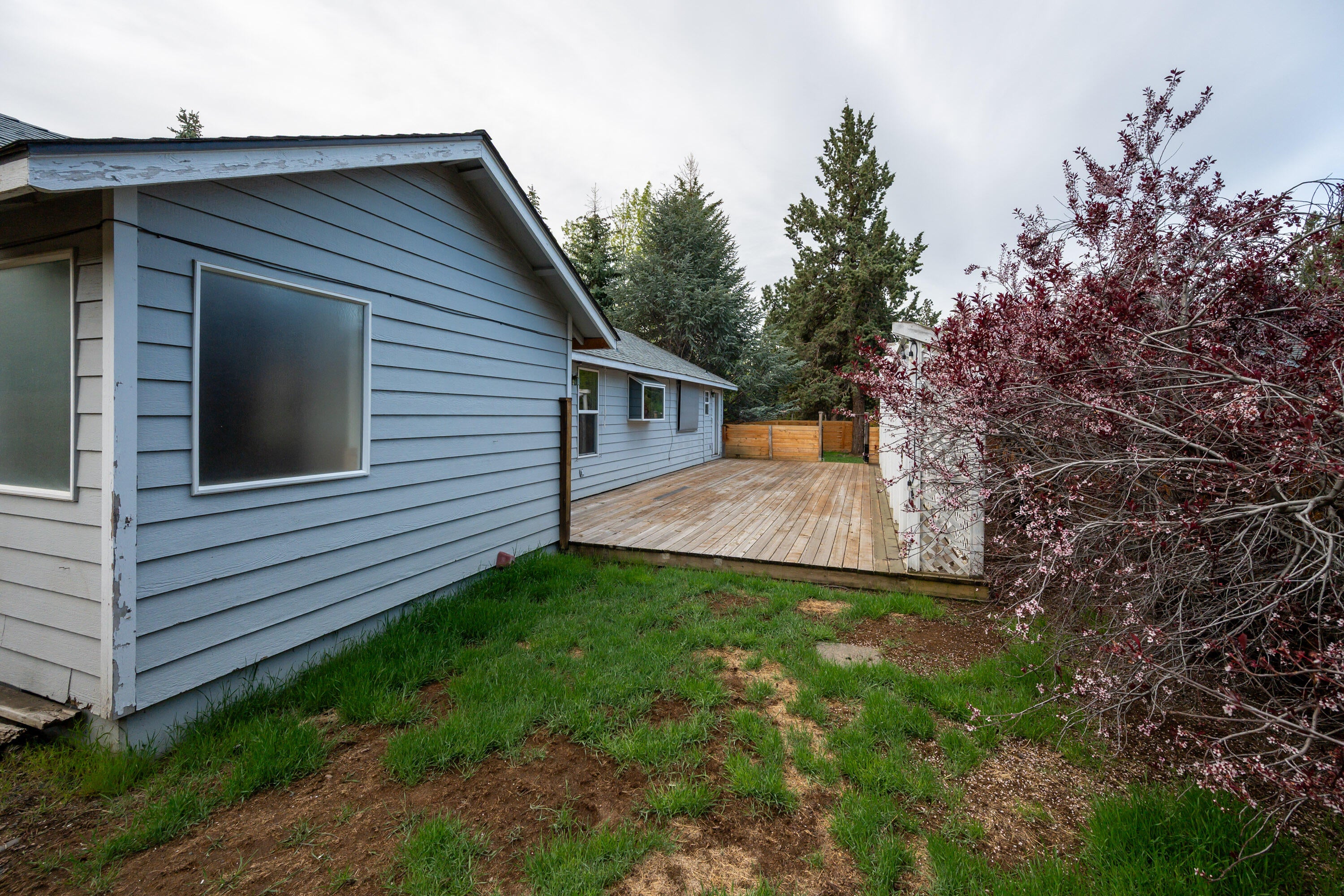 61241 Benham Road Bend, OR 97702 - Photo 22 of 36 TPark_0915_051425