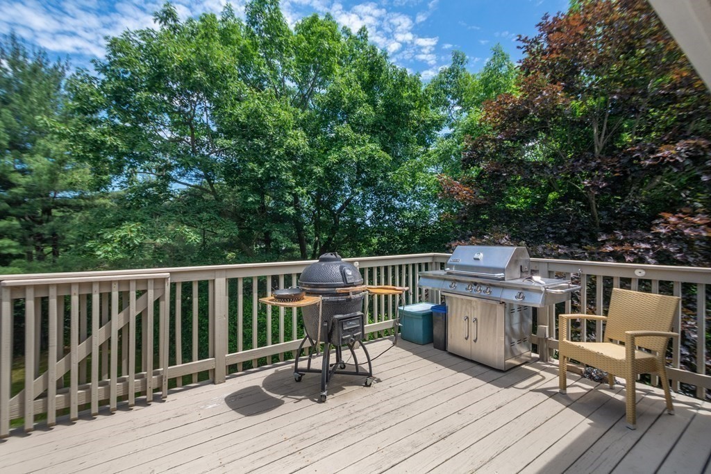 9 Hickory Hill Road Wakefield, MA 01880 - Photo 27 of 32 Gallery Image 27