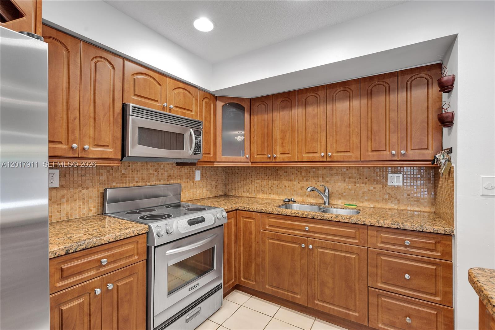 7811 Southwest 9th Terrace Miami, FL 33144 - Photo 10 of 26