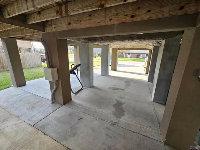 $200,000 | 105 South Central Boulevard, Chauvin, LA 70344