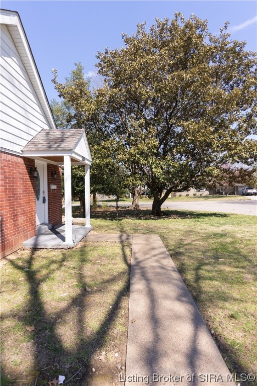 2613 East Robin Road New Albany, IN 47150 - Photo 4 of 75 Gallery Image 4
