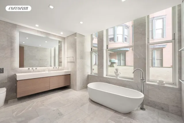 $4,250,000 | 49 Chambers Street, Unit 5G | TriBeCa