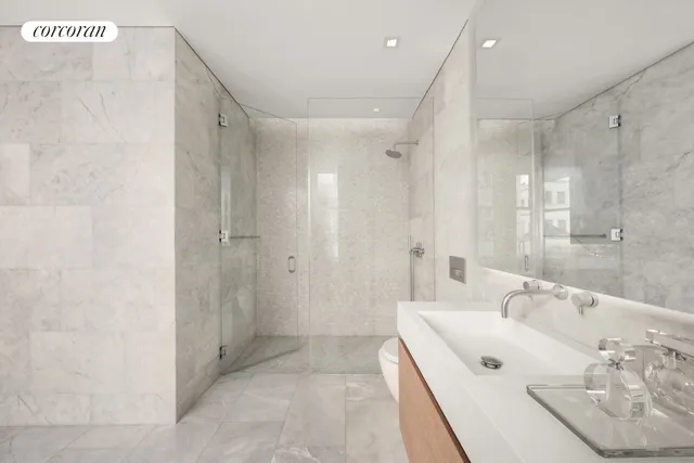 $4,250,000 | 49 Chambers Street, Unit 5G | TriBeCa