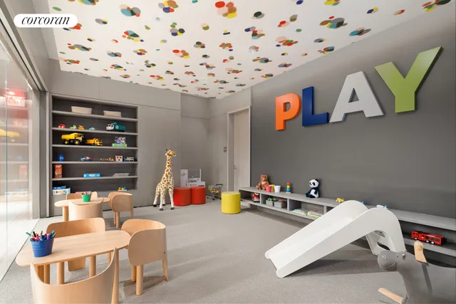 $4,250,000 | 49 Chambers Street, Unit 5G | TriBeCa