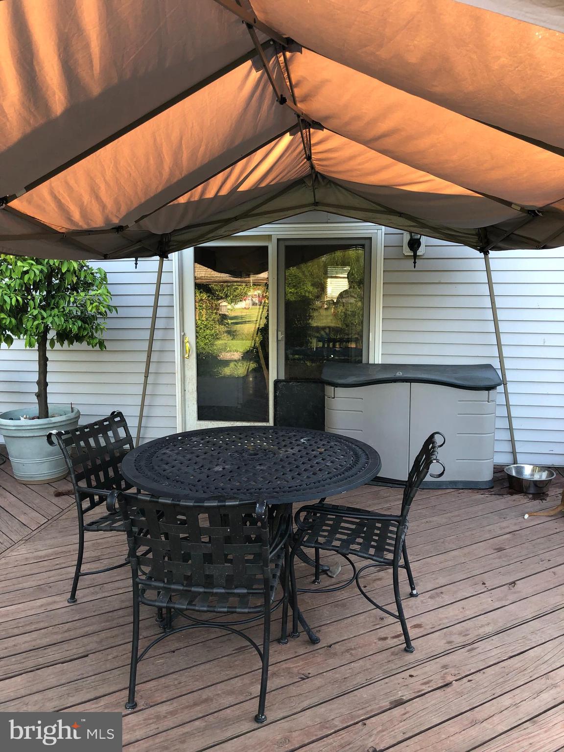 171 California Road Quakertown, PA 18951 - Photo 9 of 10 Deck