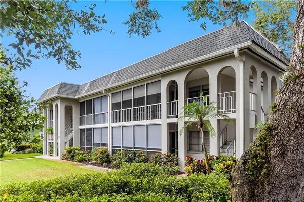 $295,000 | 3711 Almeria Avenue, Unit 3N, Sarasota, FL 34239