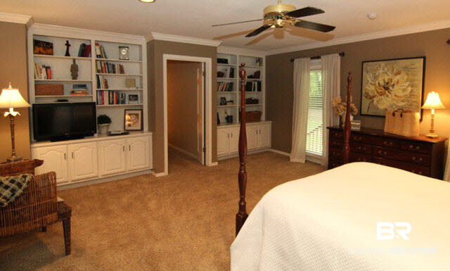 506 Oak Ridge Court West Daphne, AL 36526 - Photo 17 of 31 Great Built ins!