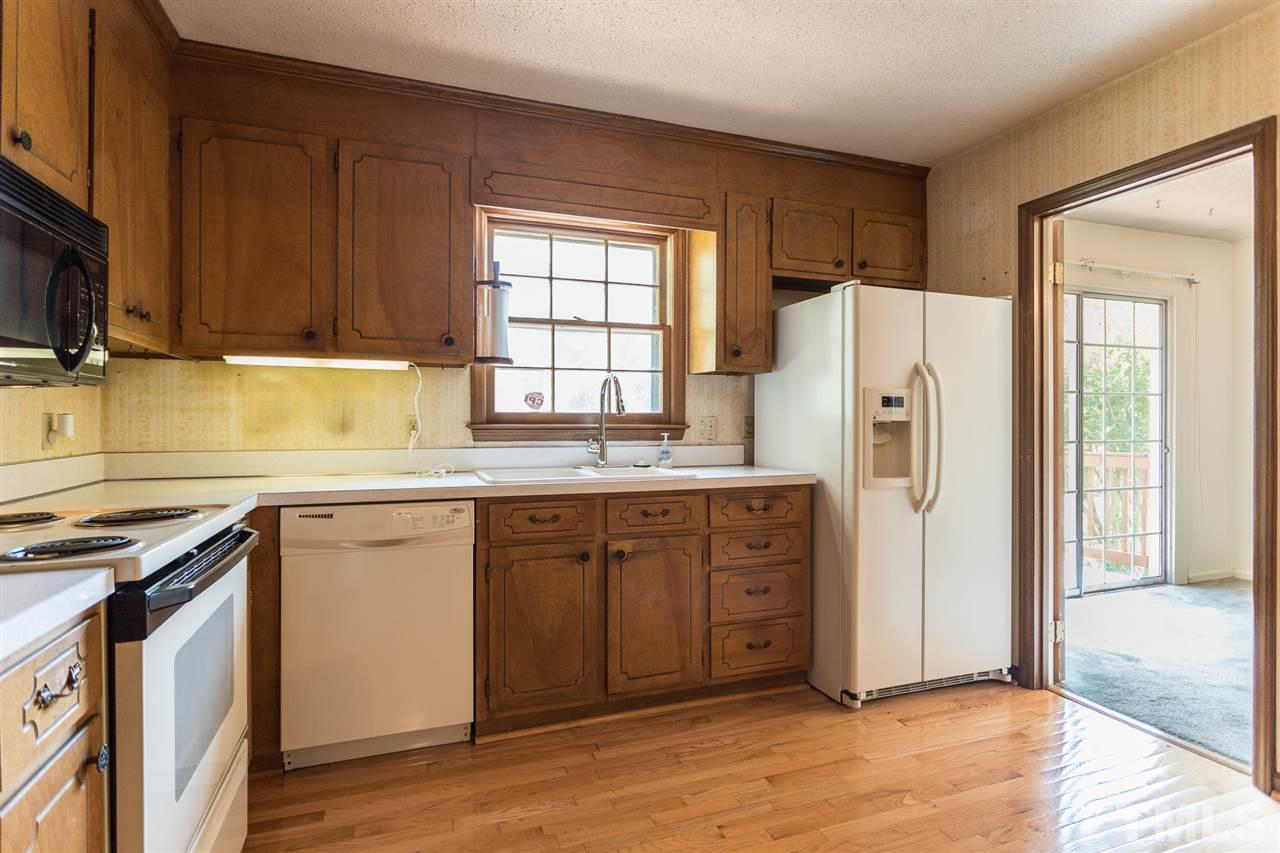 3100 Selkirk Place Raleigh, NC 27604 - Photo 20 of 30