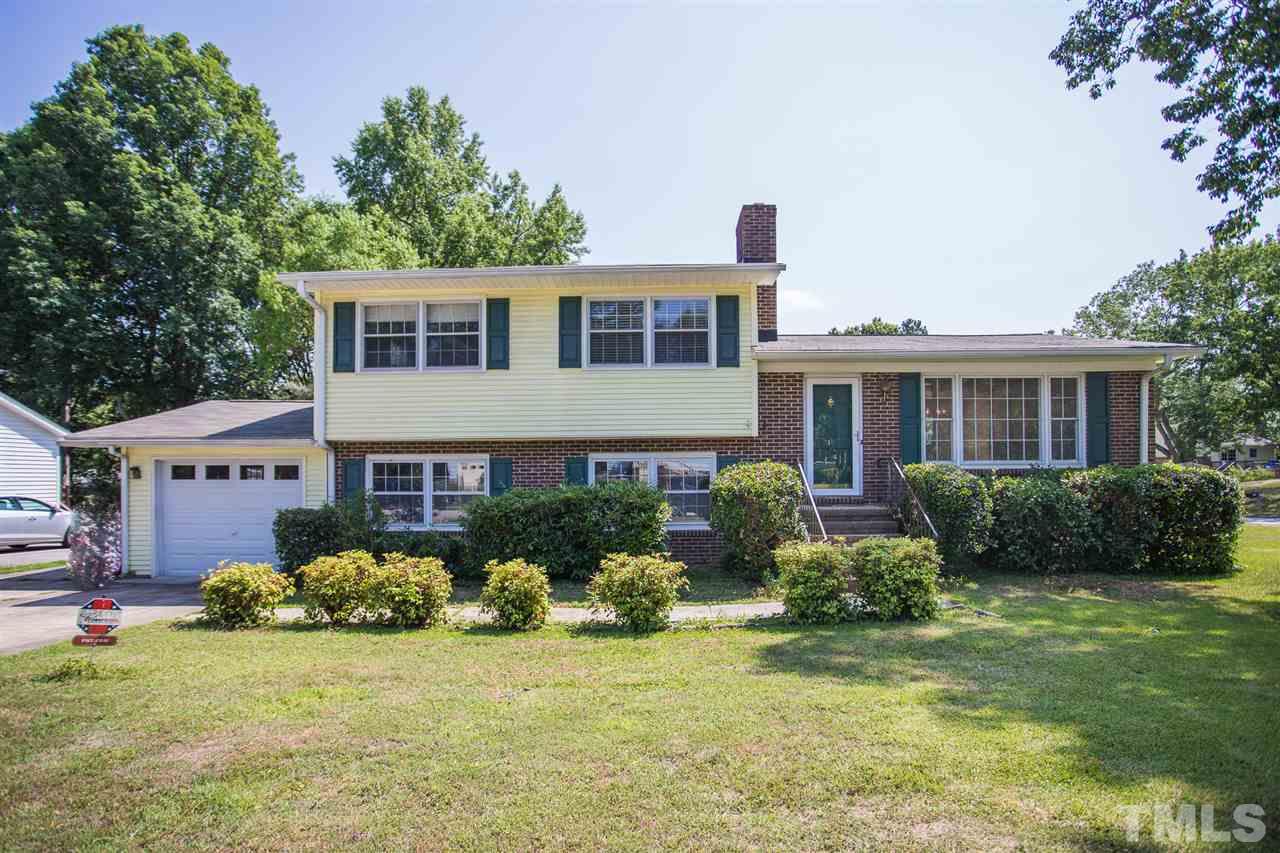 3100 Selkirk Place Raleigh, NC 27604 - Photo 3 of 30