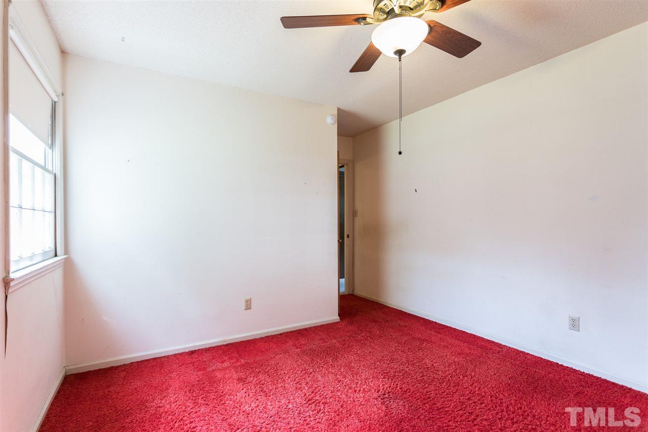3100 Selkirk Place Raleigh, NC 27604 - Photo 26 of 30