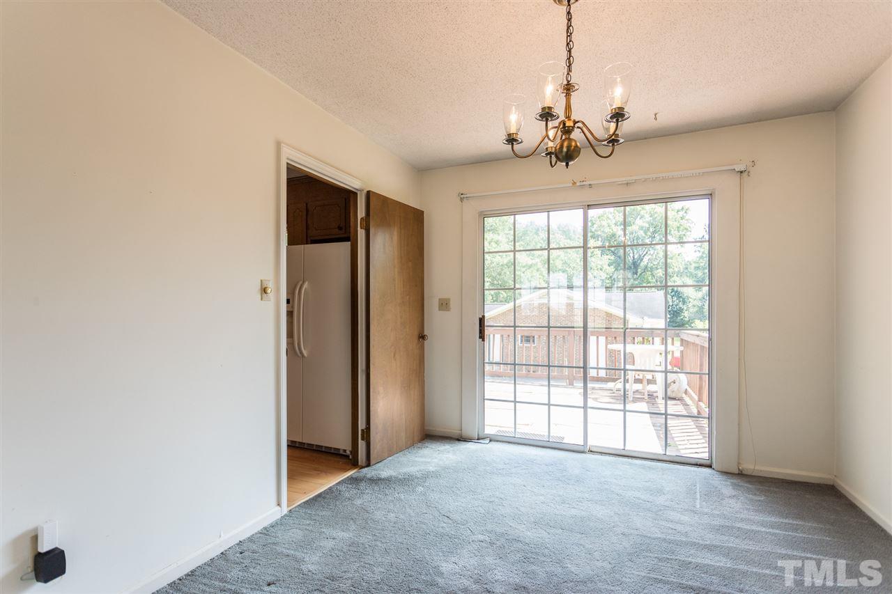 3100 Selkirk Place Raleigh, NC 27604 - Photo 5 of 30