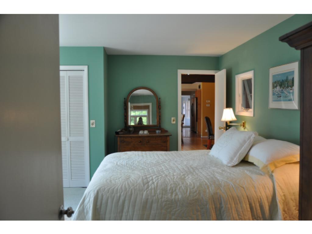 262 Timber Trail Road Shaftsbury, VT 05262 - Photo 11 of 21 Gallery Image 11