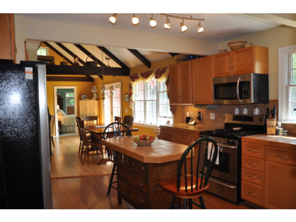 262 Timber Trail Road Shaftsbury, VT 05262 - Photo 5 of 21 Gallery Image 5