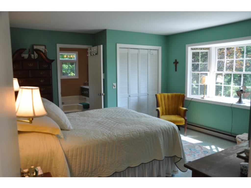 262 Timber Trail Road Shaftsbury, VT 05262 - Photo 10 of 21 Gallery Image 10