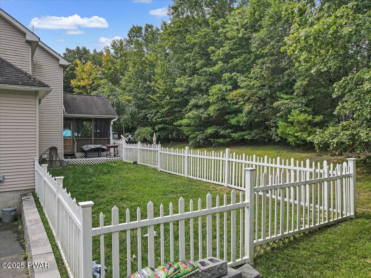102 Stone Ridge Road Dingmans Ferry, PA 18328 - Photo 11 of 53