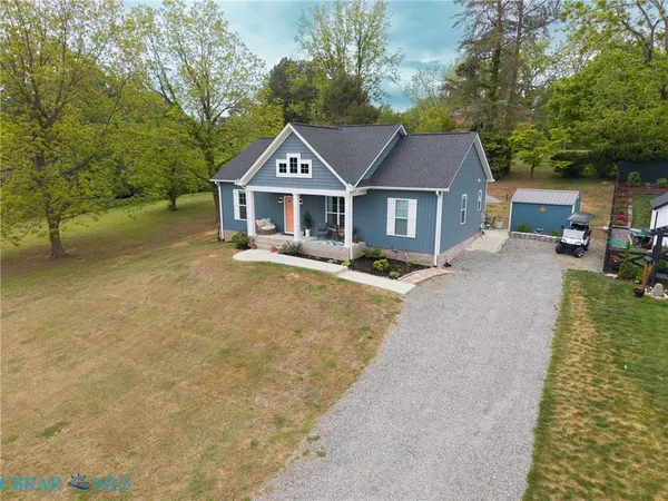 $395,000 | 92 Meadow Lane, Urbanna, VA 23175