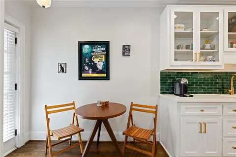 $379,900 | 653 North Highland Avenue Northeast, Unit 4, Atlanta, GA 30306